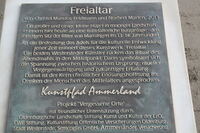 Bronzetafel am &quot;Freialtar&quot;, Westerstede, Burgplattz Mansingen, von N. Marten und Ch. Mandos-Feldmann